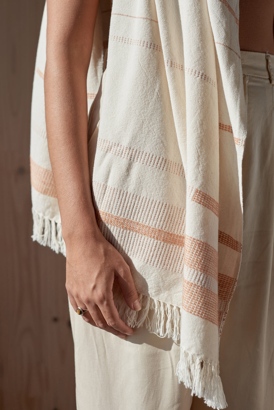 THE NOMAD CLOTH